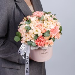 buket v shlyapnoj korobke 4